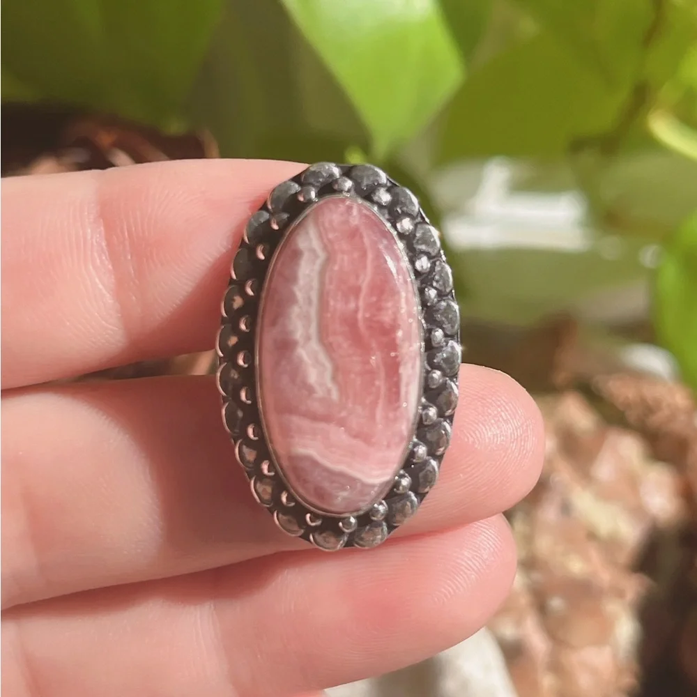 Size‎ 7 925 silver plated rhodochrosite ring